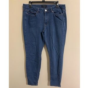 Skinny jeans. Size 12 regular. WHBM.